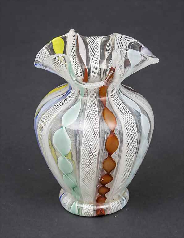 Vase / A Swirl Art Glass Vase, Murano, 1. Hälfte 20. Jh.