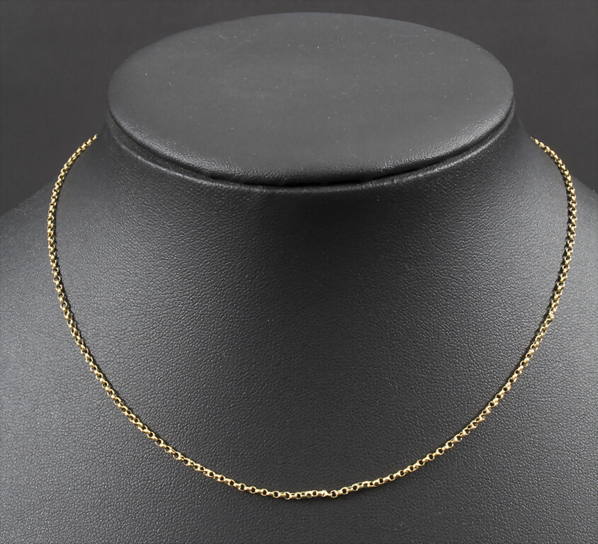 Goldkette / A gold necklace